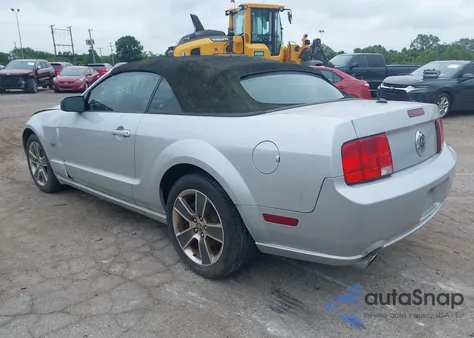 2008 Ford Mustang Gt Deluxe/Gt Premium из США, поврежденный, VIN 1ZVHT85H185173853